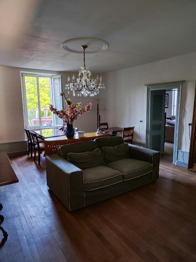 Maison Egalite Melay  Exteriör bild