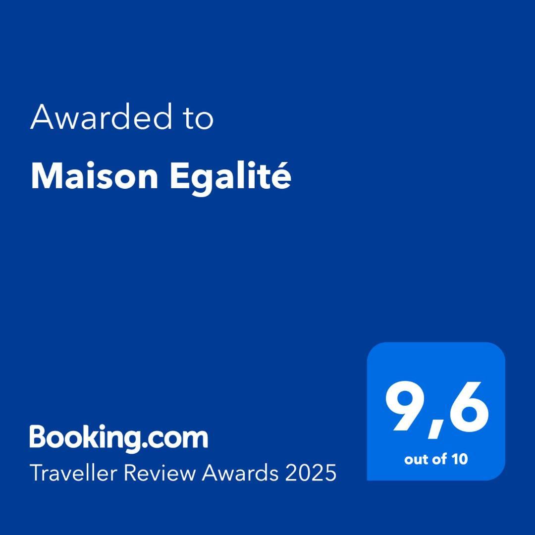 Maison Egalite Melay  Exteriör bild